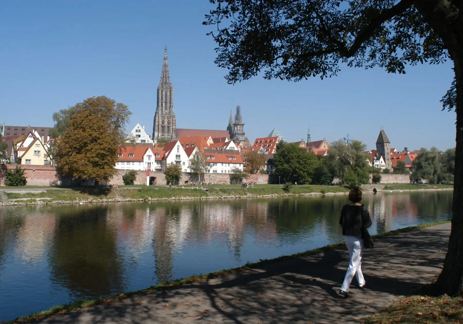 Ulm germany. Город Ульм Германия. Ульм Баден-Вюртемберг. Ной Ульм Германия. Neu-Ulm город.