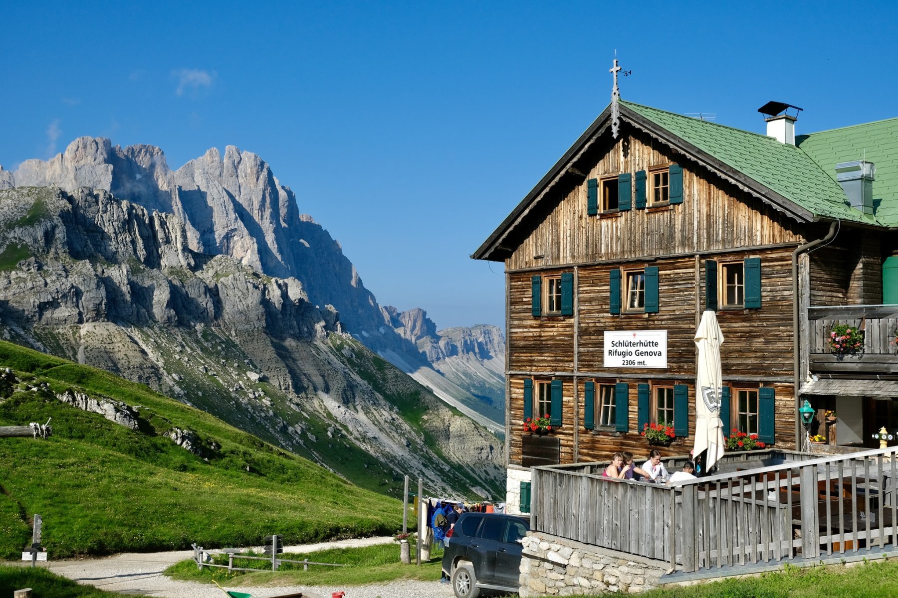 De Schluterhütte, één van de vele berghutten op de Alta Via 2